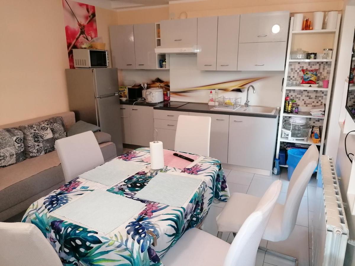 Apartment Lucija Kostrena Ngoại thất bức ảnh