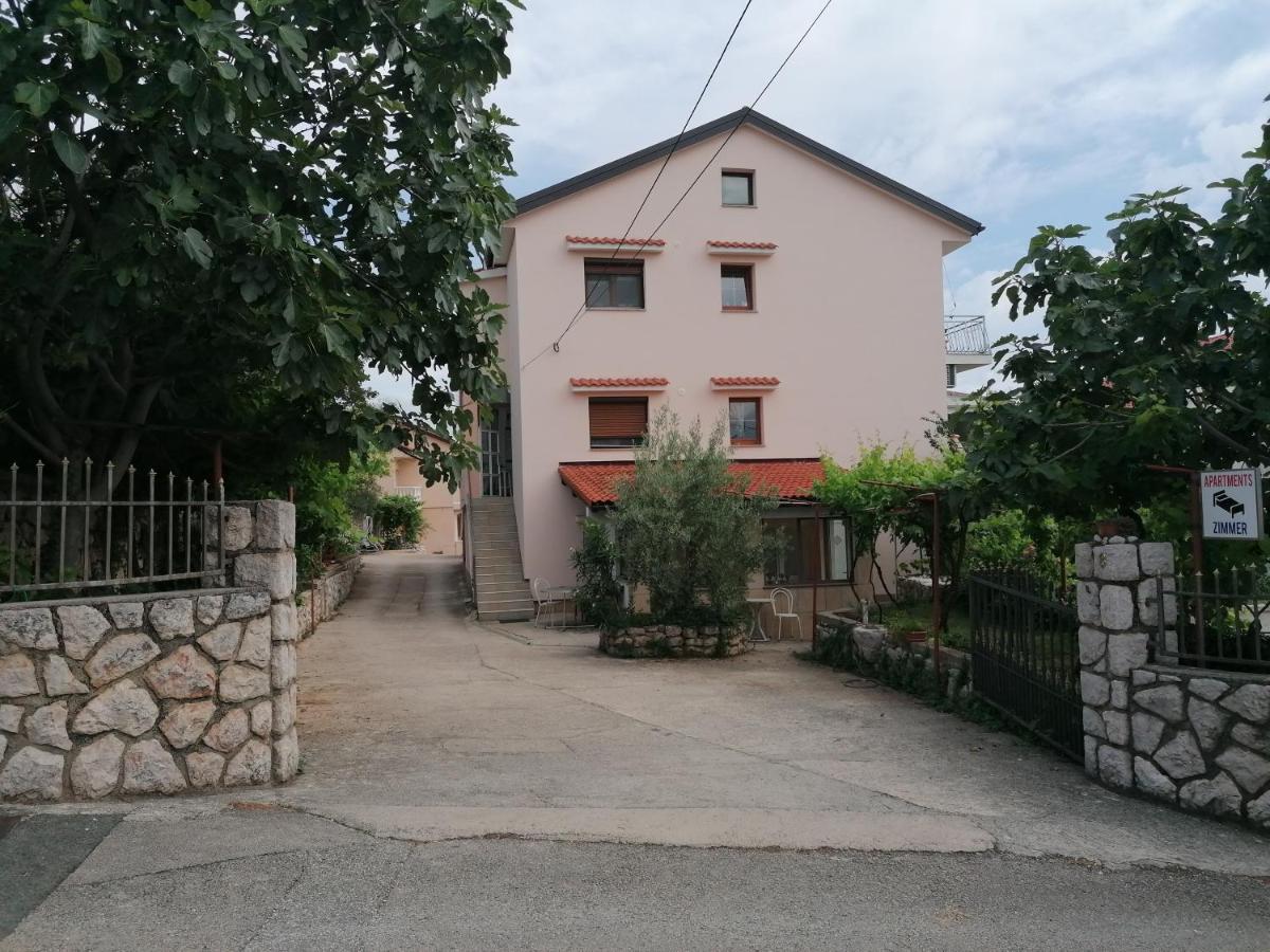 Apartment Lucija Kostrena Ngoại thất bức ảnh