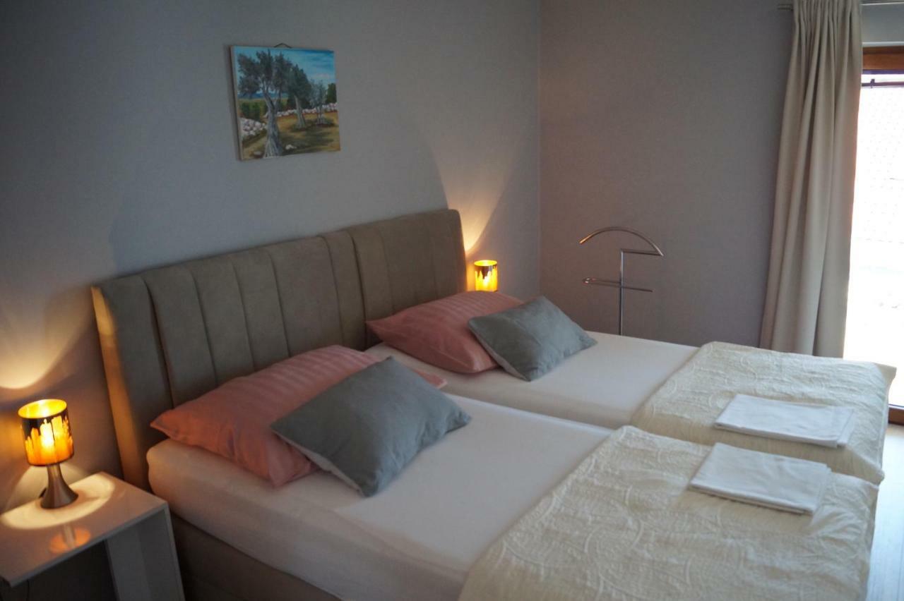 Apartment Lucija Kostrena Ngoại thất bức ảnh